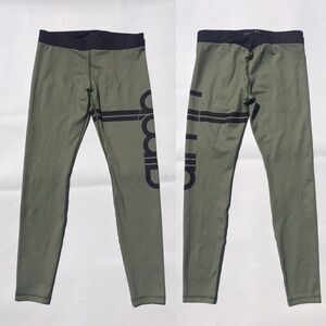 Aim’n Leggings Olive Green Black stripe Logo Small